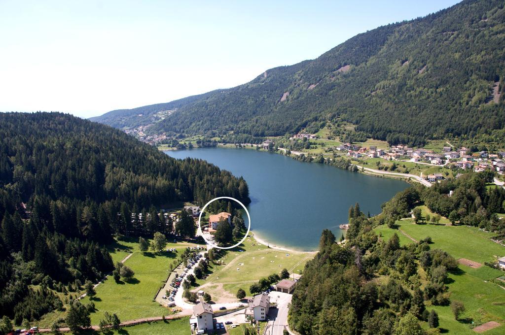Hotel Pineta Baselga di Pinè Buitenkant foto