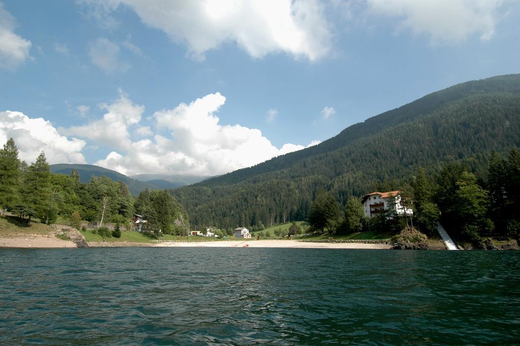 Hotel Pineta Baselga di Pinè Buitenkant foto