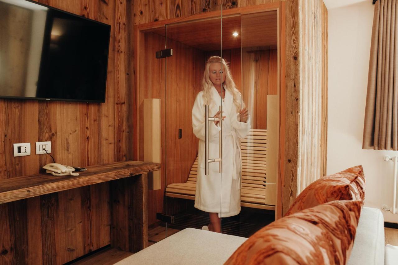 Hotel Pineta Baselga di Pinè Buitenkant foto