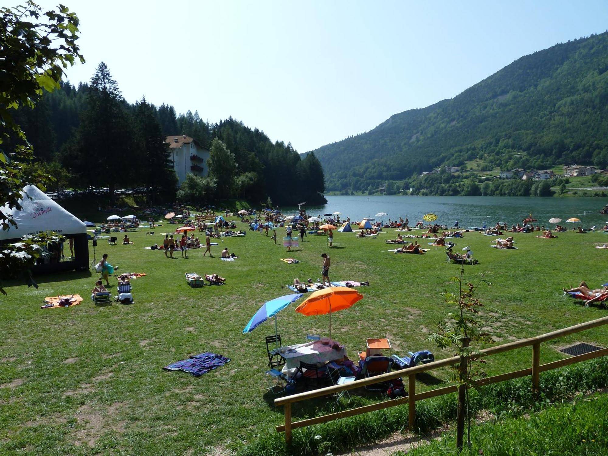 Hotel Pineta Baselga di Pinè Buitenkant foto