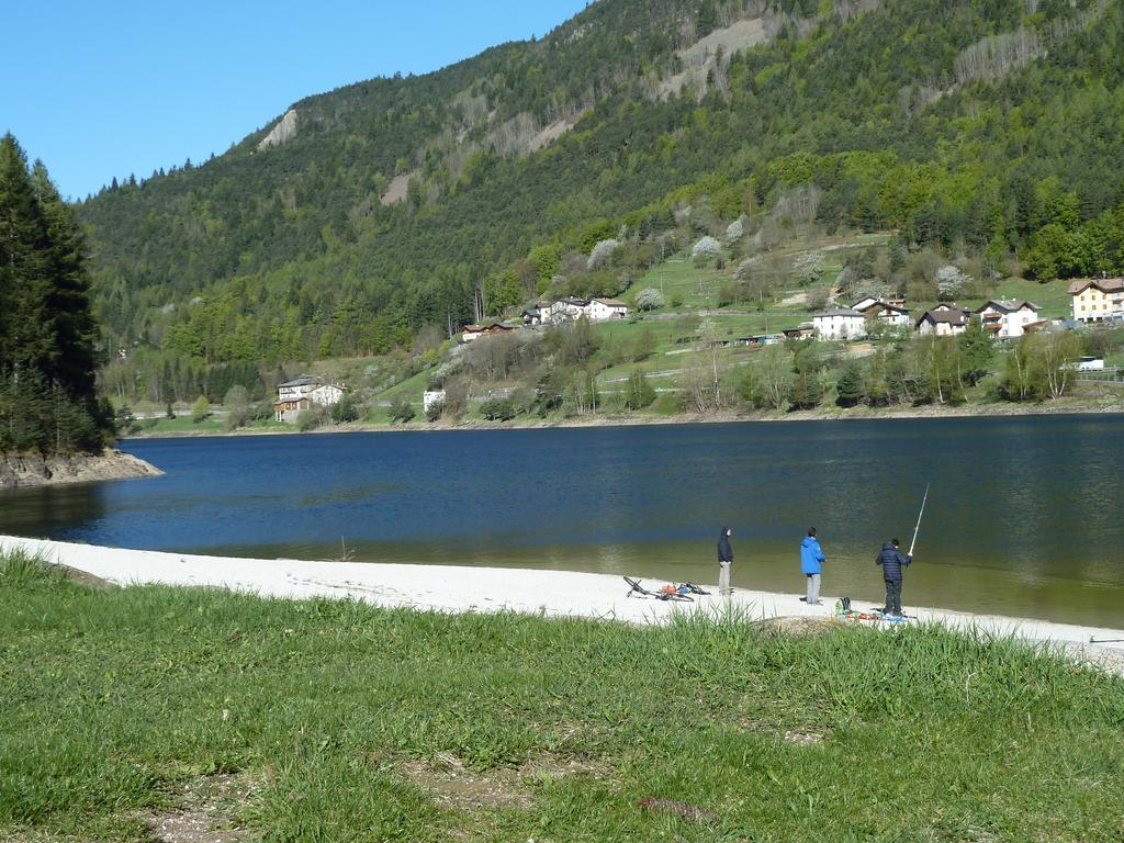 Hotel Pineta Baselga di Pinè Buitenkant foto